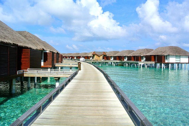 Luxury Resorts and Overwater Bungalows in Maldives